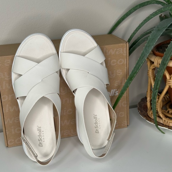 Dr. Scholl’s TIME OFF SEA White Platform Sandals 7.5 | Comfort Criss Cross Strap - Picture 7 of 13